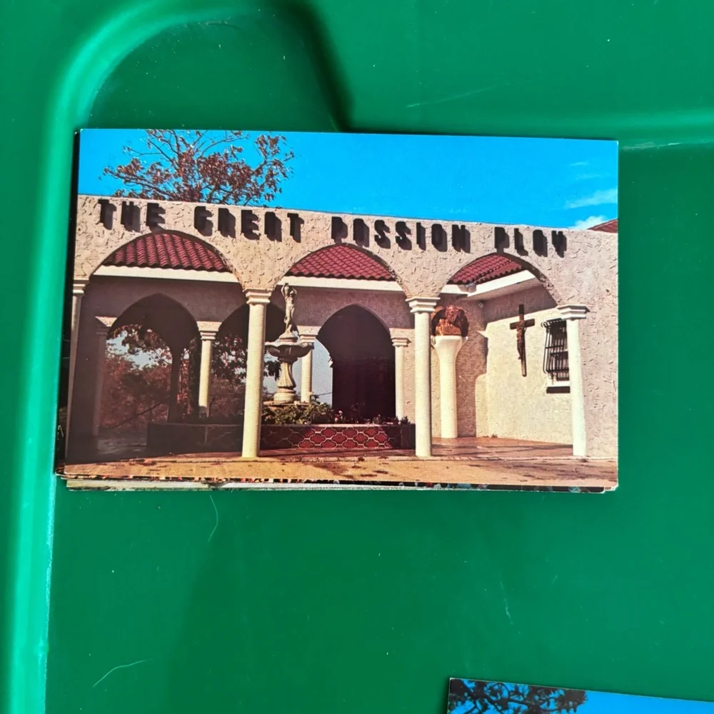 Lot of 9 Eureka Springs Vintage Postcards Scrapbook- Junk Journaling